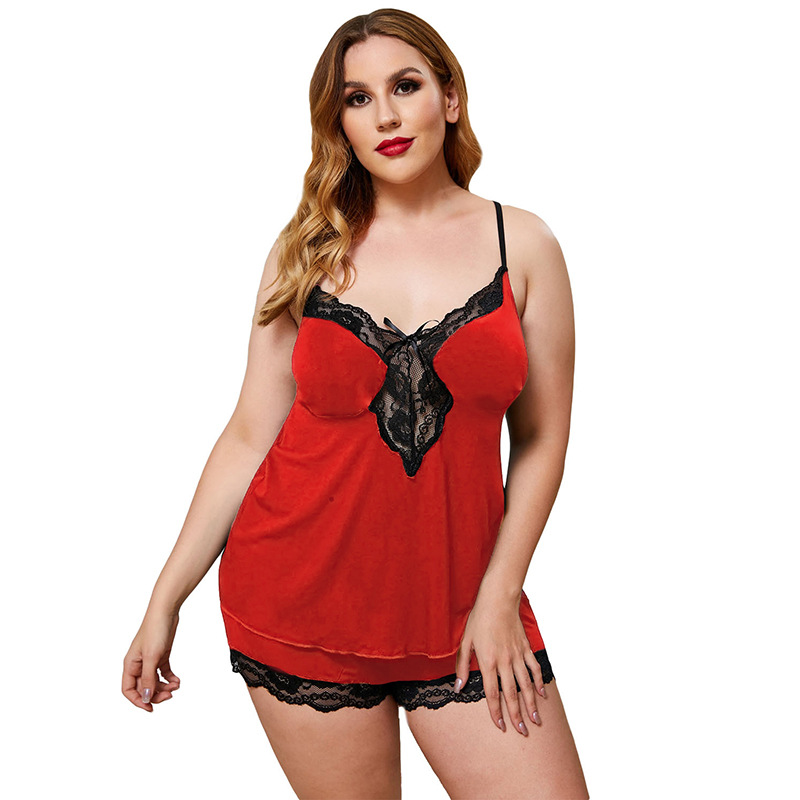 Venecia Chemise with Lace Trim