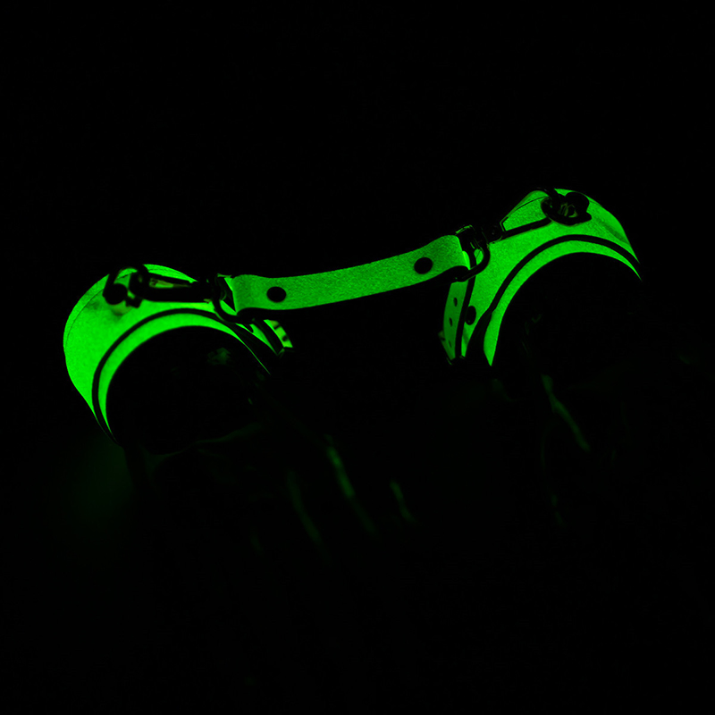 hover image