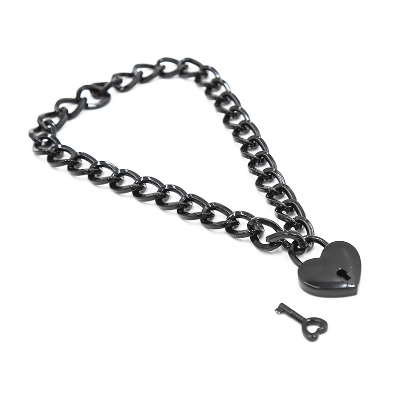 Heart Lock Metal Collar