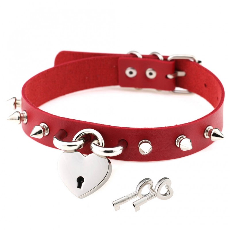 Heart Shape Lock Rivet PU Collar